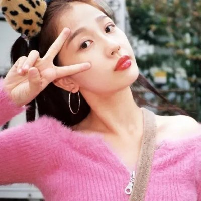 玉女含苞朵朵开